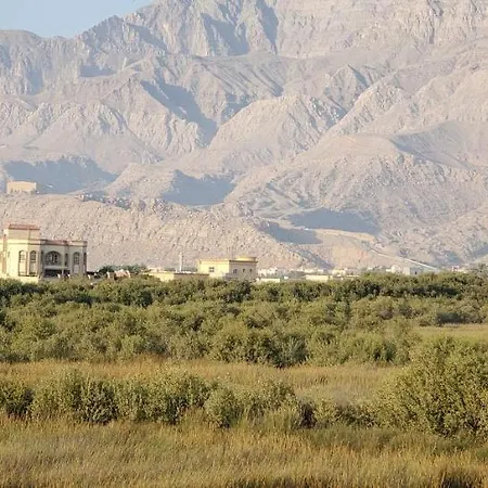 Lazeemah Chalet استراحة اللزيمه Ras al-Khaimah Exterior photo
